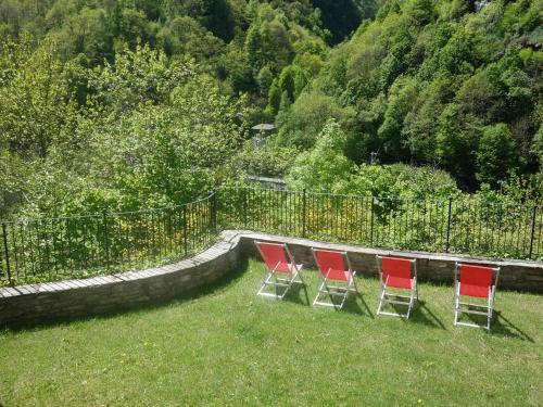 Albergue Ostello Lou Cr�ton Di Lui