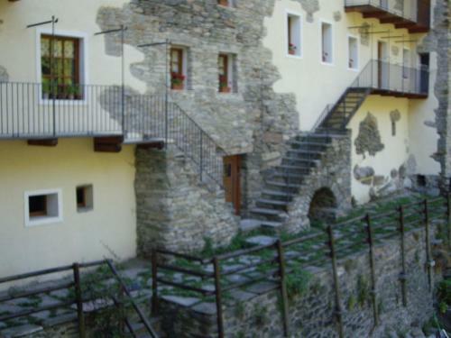 Albergue Ostello Lou Cr�ton Di Lui