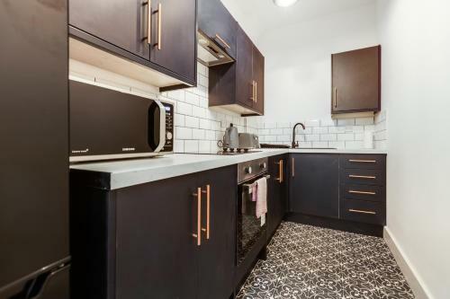 Queen Street Apartments By Sasco