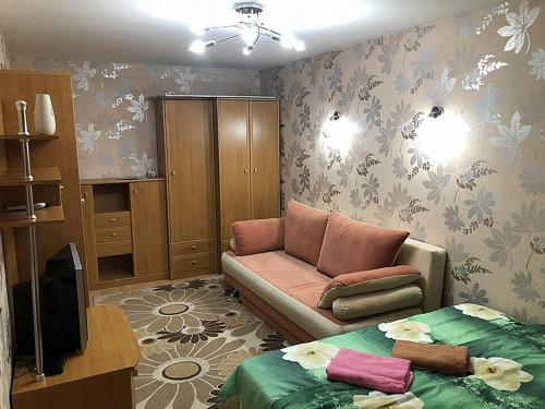 Apartment 114, Street University 17
