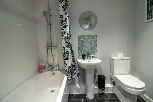 Modern & Cosy- Ideal For Small Families & Couples