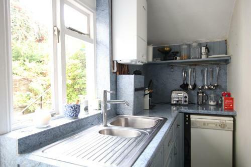 Apartamento Charming & Spacious Georgian Garden Flat