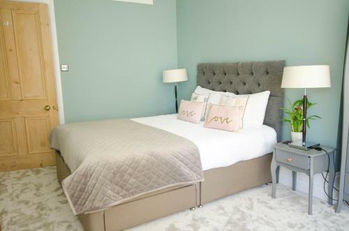 Seaview Apartment - Central Hove With Parking