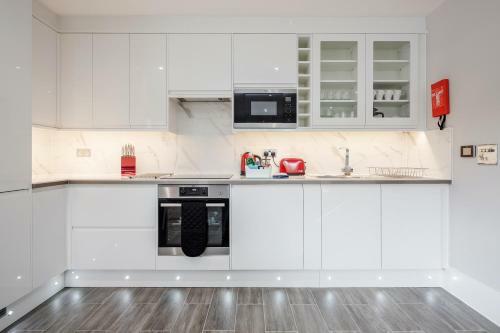 Roomspace Serviced Apartments - The Legacy