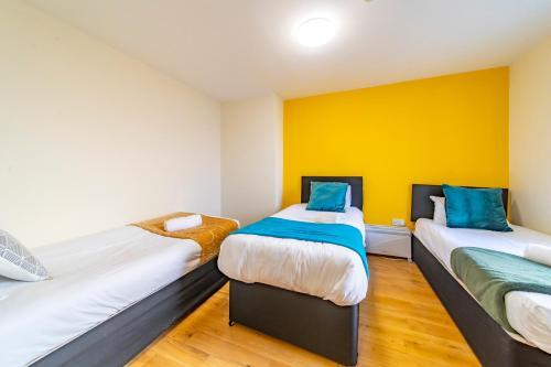 Apartamento Next To Brighton Station * Three Bedroom Flat *