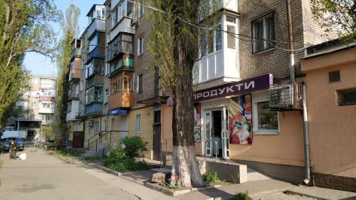 Kr Apartments On Metalurhiv 19
