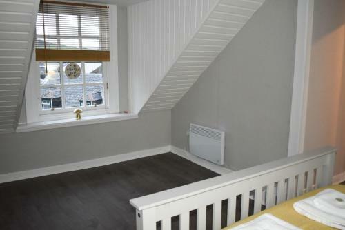 Town Centre, 3 Bed Apartment In Campbeltown