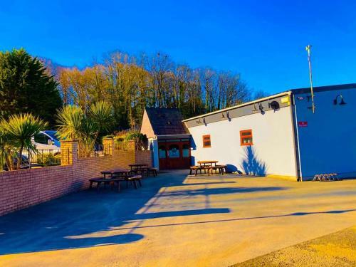Lodge 147 Snowdon Drive, Glan Gwna