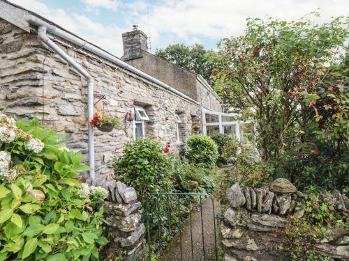 Cwm Caeth Cottage