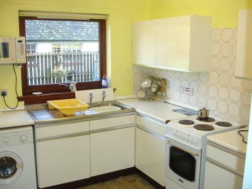Lavender Cottage Book 7 Nights Get One Night Free