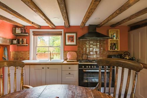 Pond Cottage