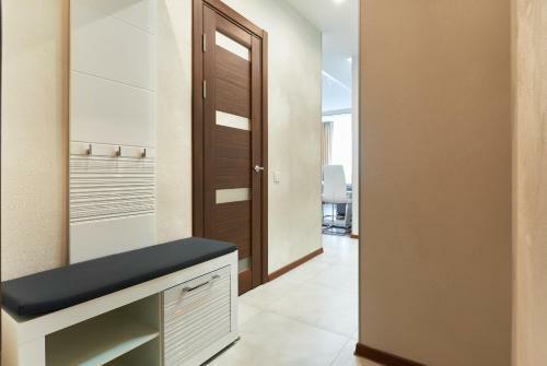 Apartment Near Lukyanovka Square