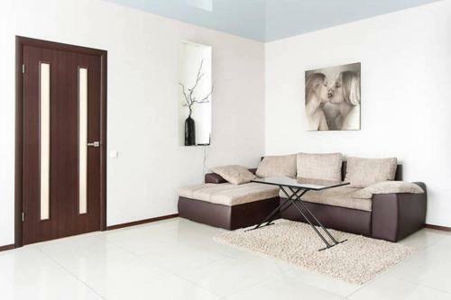 Modern-style Apartment In Kiev