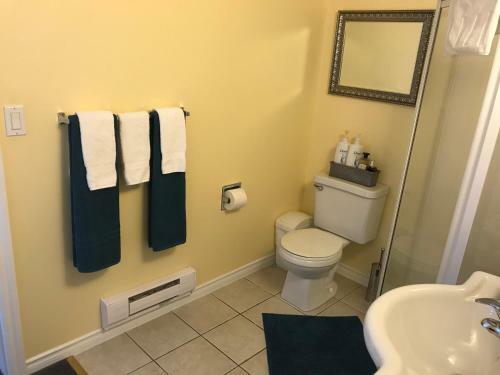 Aparthotel Acker Vacation Rentals Kelowna