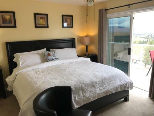 Aparthotel Acker Vacation Rentals Kelowna