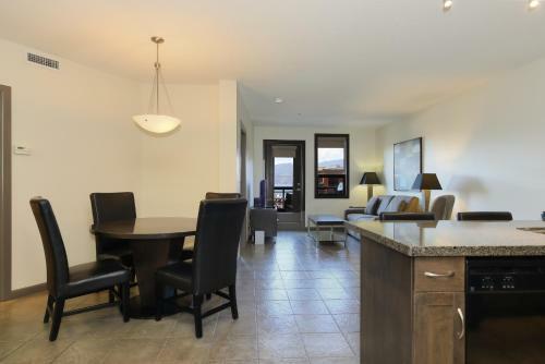 Apartamentos Playa Del Sol Resort - Vacation Rentals