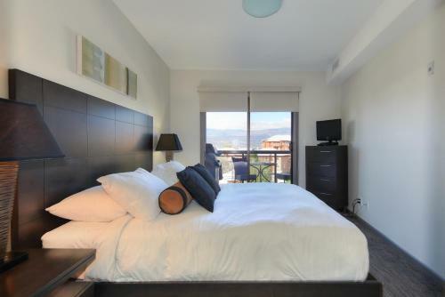 Apartamentos Playa Del Sol Resort - Vacation Rentals