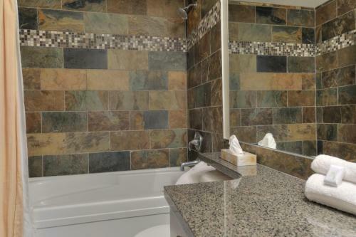 Apartamentos Playa Del Sol Resort - Vacation Rentals