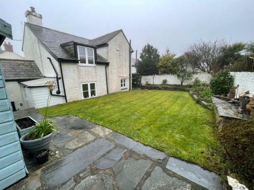 Trewylda 2 Bedroom Sleeps 4