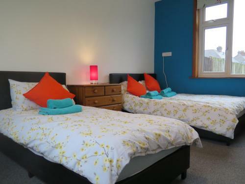 Hostal Twin Rooms Browning House