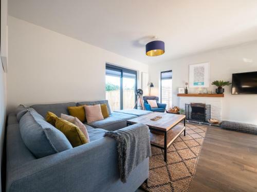 Luxury Detached House On Redwalls, Dartmouth