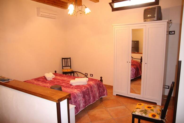 Apartamento La Finestra Sotto La Rocca