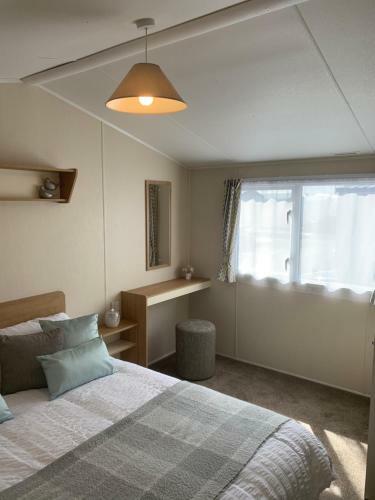 Gold Plus 6 Berth Spectacular Caravan In New Beach