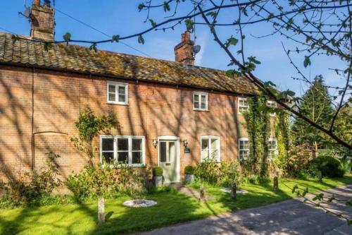 Button Cottage Norfolk