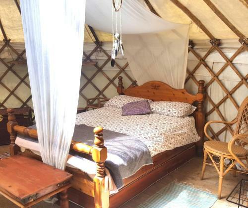 Hotel South Downs Eco Lodge & Camping