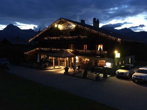 Hotel Le Caprice Des Neiges H�tels-chalets de Tradition