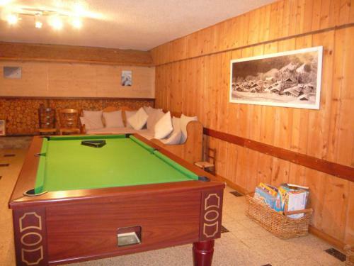 Hotel Le Caprice Des Neiges H�tels-chalets de Tradition