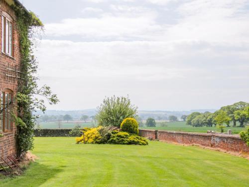 Kenwick Farm House