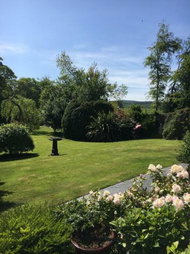 Bed & Breakfast Old Mills Garden