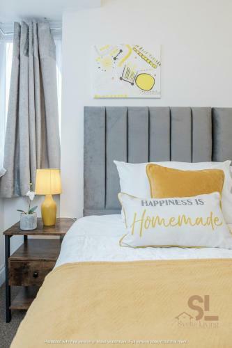 Enfield House By Svelte Living