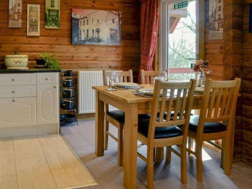 Kingfisher Lodge