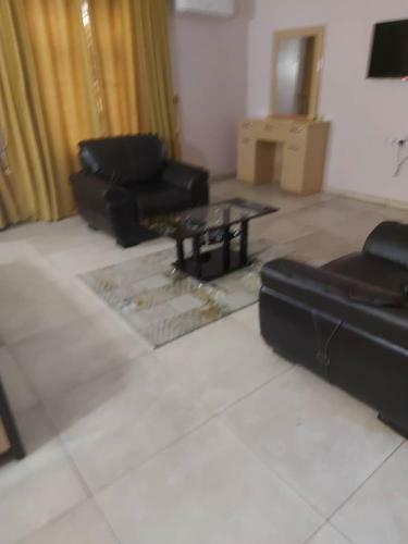 Hostal Jeozi Service Guest House