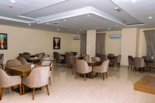 Golden Alpine Hotel & Resorts