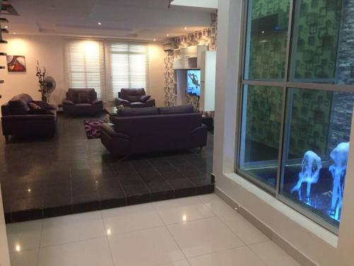 Villa Harmony Home 1 (A Simple Touch Of Luxury)