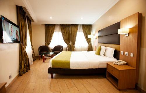 Hotel Genesis Castle