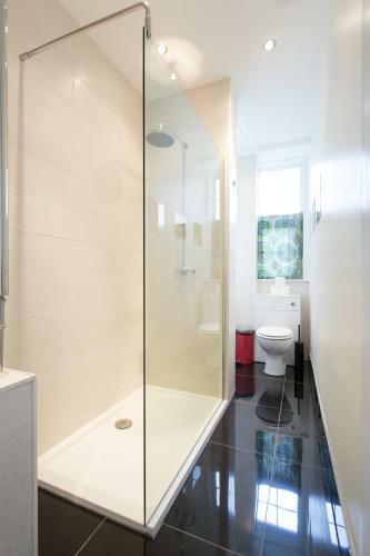 Colonial Victorian Apartment, Fab Central Location
