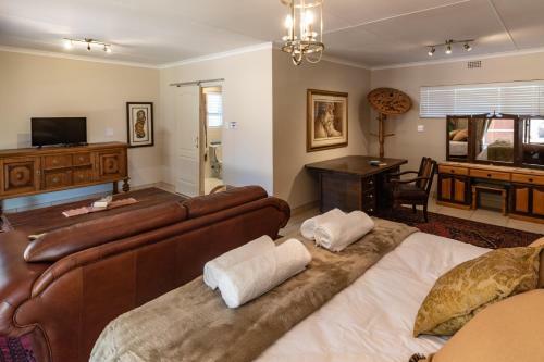 Hostal Antiqua Guest House