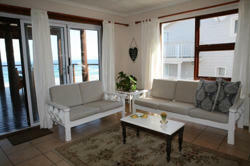 Southerncross Beach House With A Million Dollar View