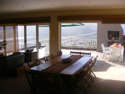 Hostal At 29 Columba