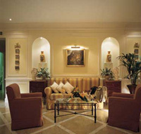 Hotel Donna Laura Palace