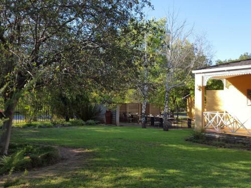 Hostal Lali's Guest House