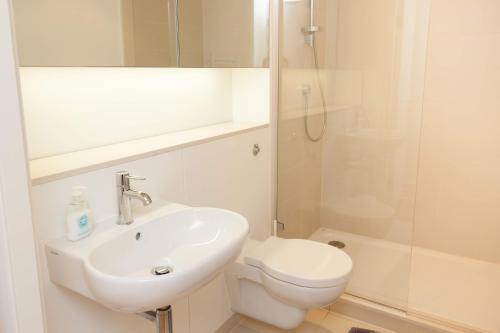 2 Bed Apartment At Quartermile