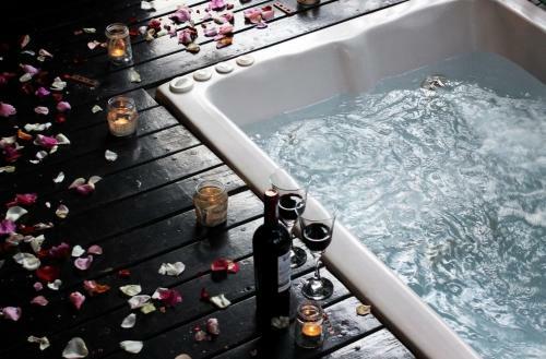 Hostal Thulamela Couples Retreat
