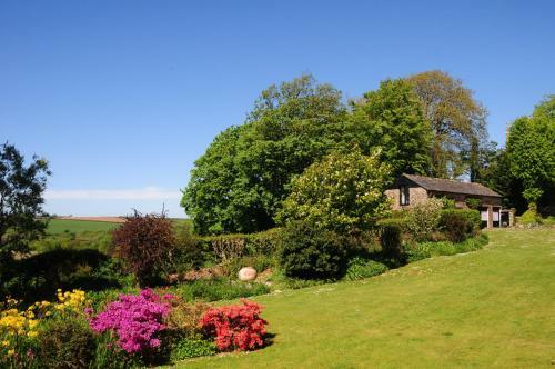 Cloister Park Cottages