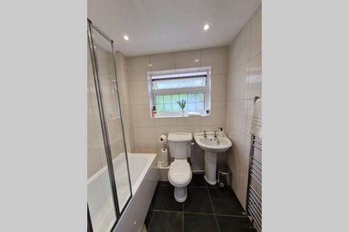 Apartamento Large Entire House By Watford & Harry Potter Studios