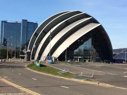 Apartamento Riverheights Very Near Sse Hydro